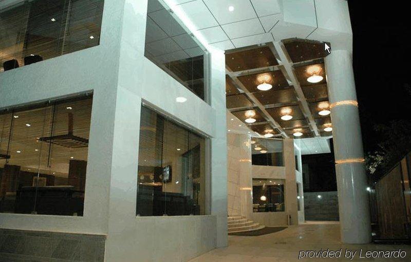 Shravanthi Sarovar Portico Bangalore Eksteriør billede